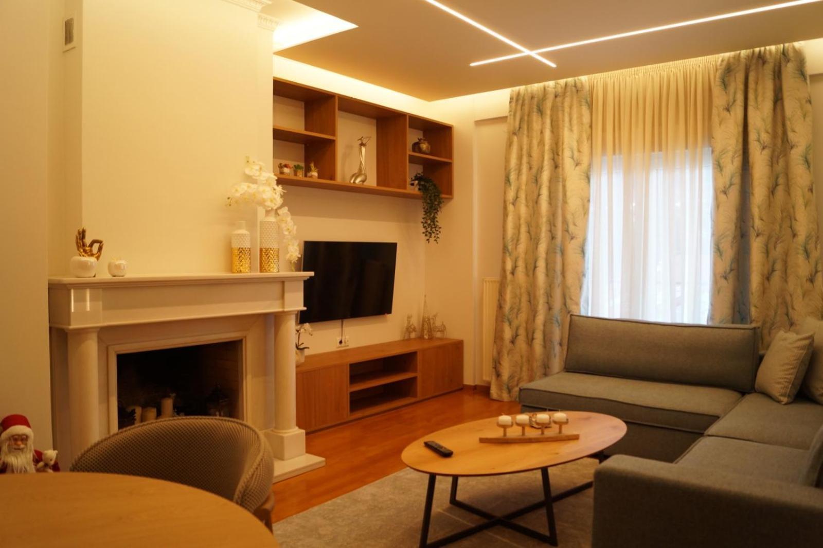 Daphne Luxury Apartment แคซโทเรีย ภายนอก รูปภาพ