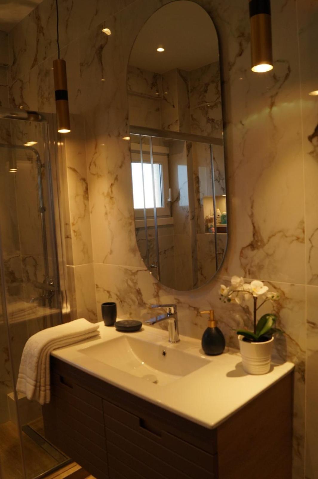 Daphne Luxury Apartment แคซโทเรีย ภายนอก รูปภาพ