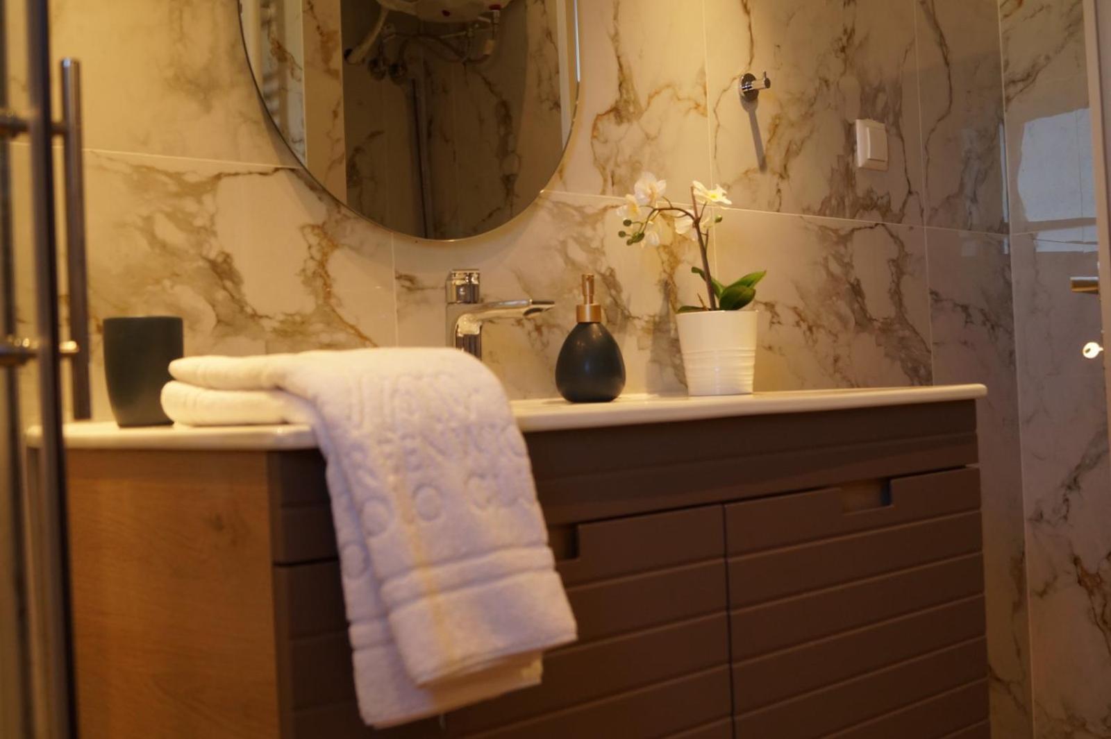Daphne Luxury Apartment แคซโทเรีย ภายนอก รูปภาพ
